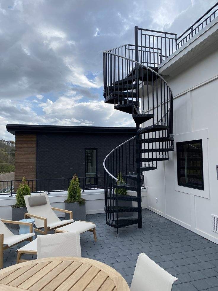 Organic spiral staircase Elegant and exquisite spiral staircase Full of vitality Modern spiral staircase