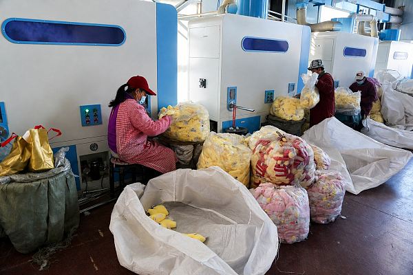 ansheng-plush-toy-fiber-filling-workshop