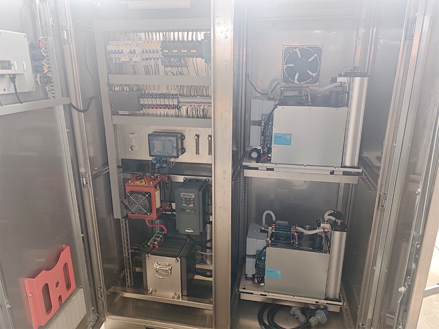 Integrated Ozone Generator