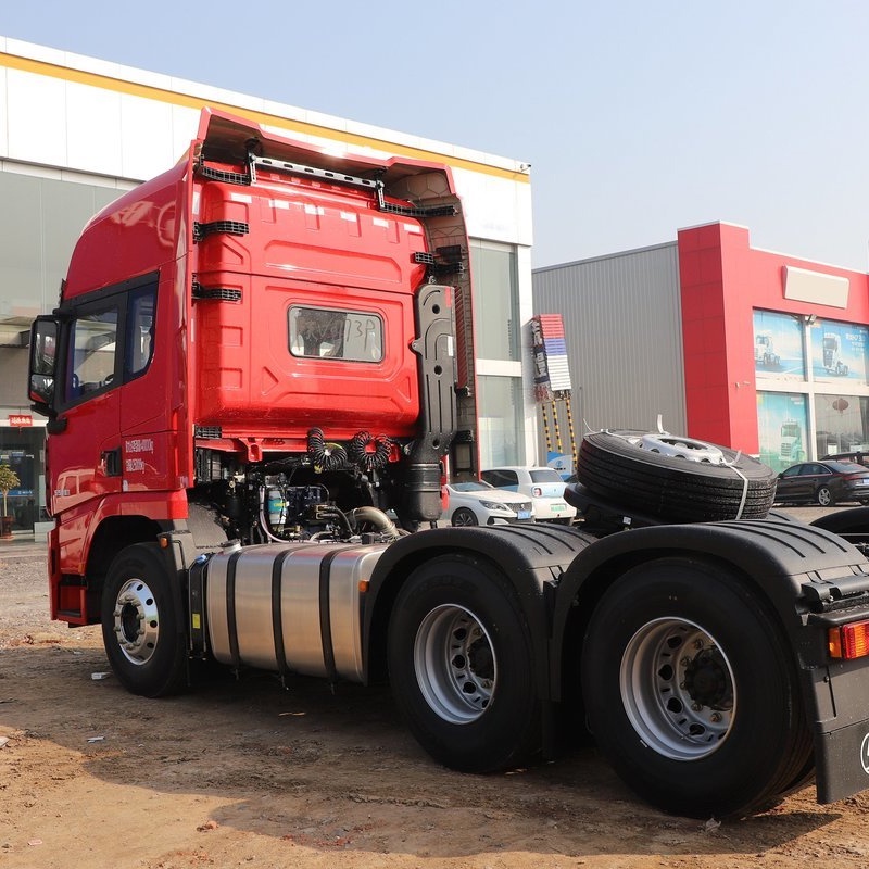 شاحنة رأس قاطرة Shacman X5000 ‏6x4 بقوة 550HP
