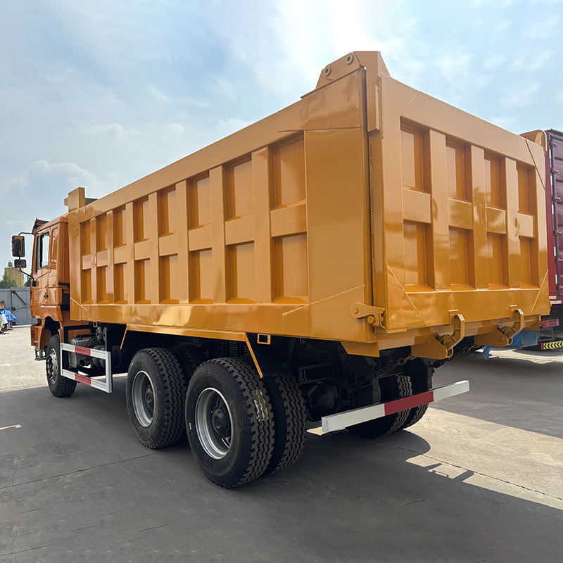 شاحنة قلابة Shacman F3000 8x4 صينية