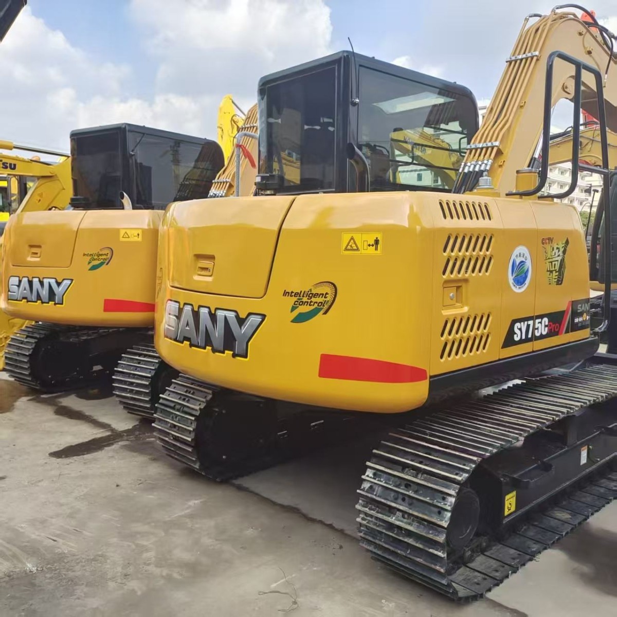 حفارة Sany SY75C