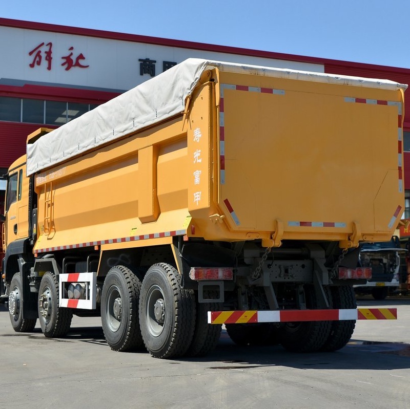 Sinotruk Sitrak G7W 400HP 8x4 camion-benne de 6,8 m