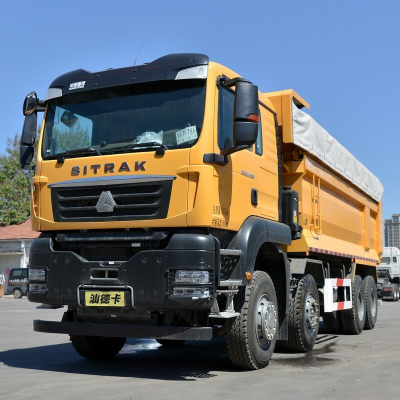 Sinotruk Sitrak G7W 400HP 8x4 camion-benne de 6,8 m