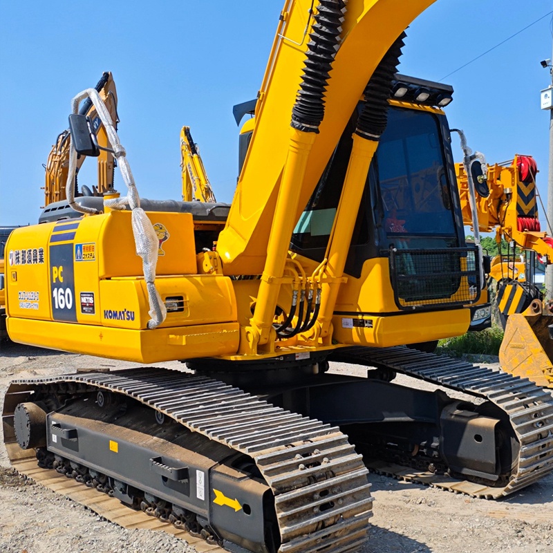 Excavatrice Komatsu PC160LC d'occasion