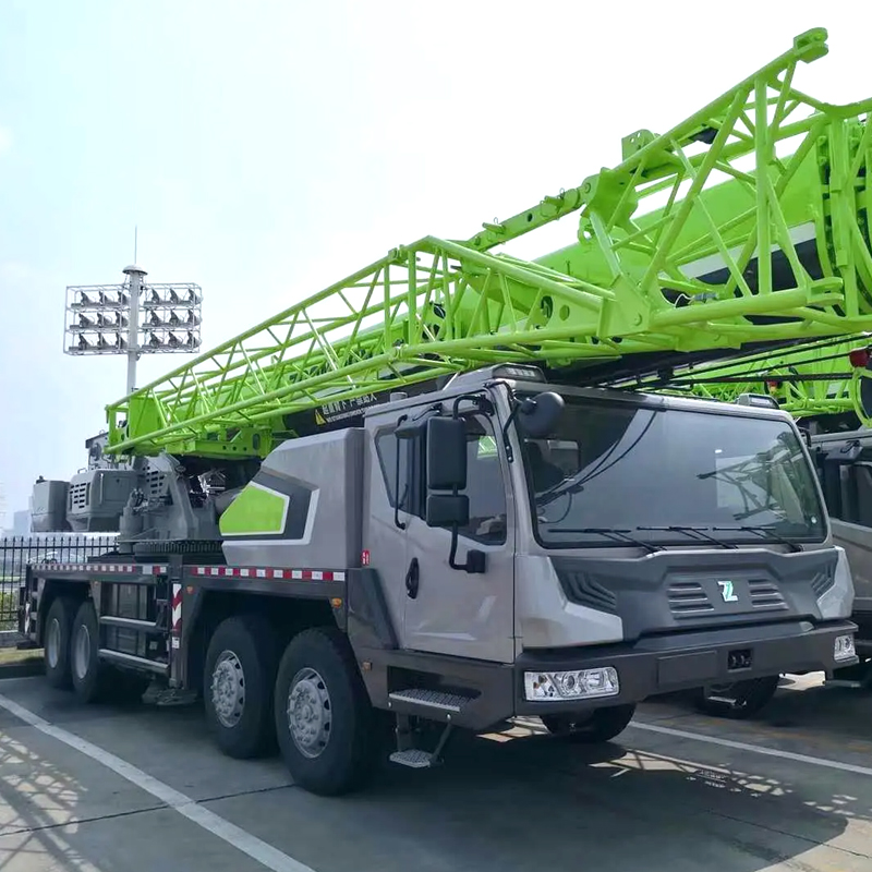 Grue sur porteur Zoomlion ZTC550V de 50 tonnes