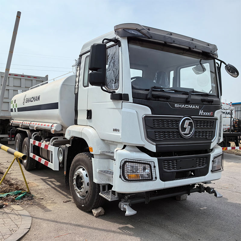 Camion-citerne à eau Shacman