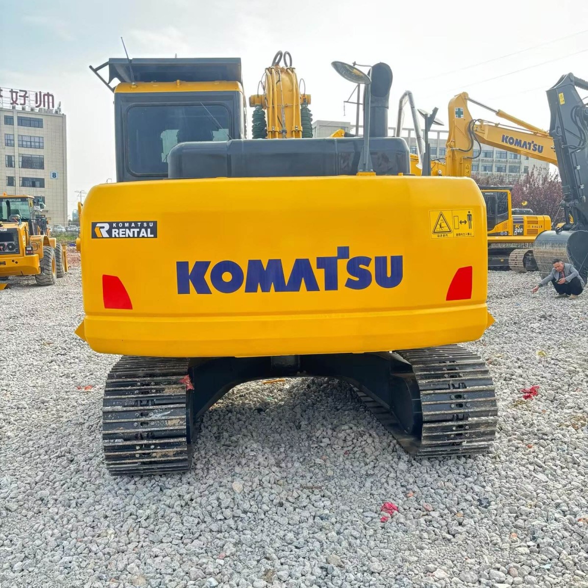 Pelle hydraulique Komatsu PC130