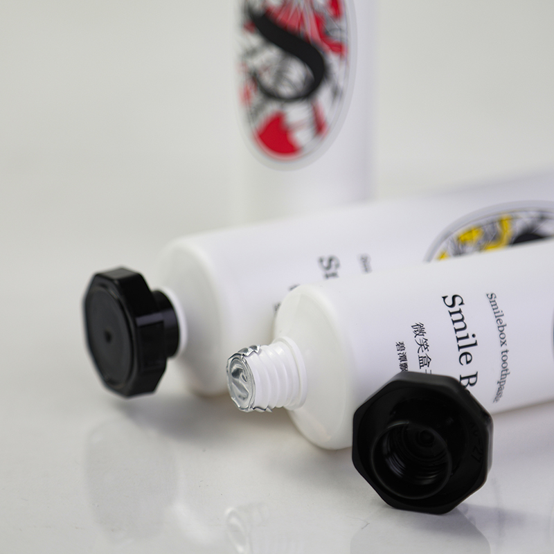 Soft Laminate ABL Tube with Octagonal Cap for Hand Cream
