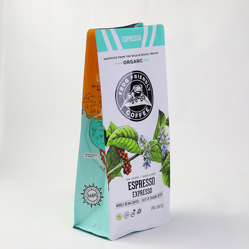 Stand-Up Laminate Pouch With Breather Valve For Coffee Bean