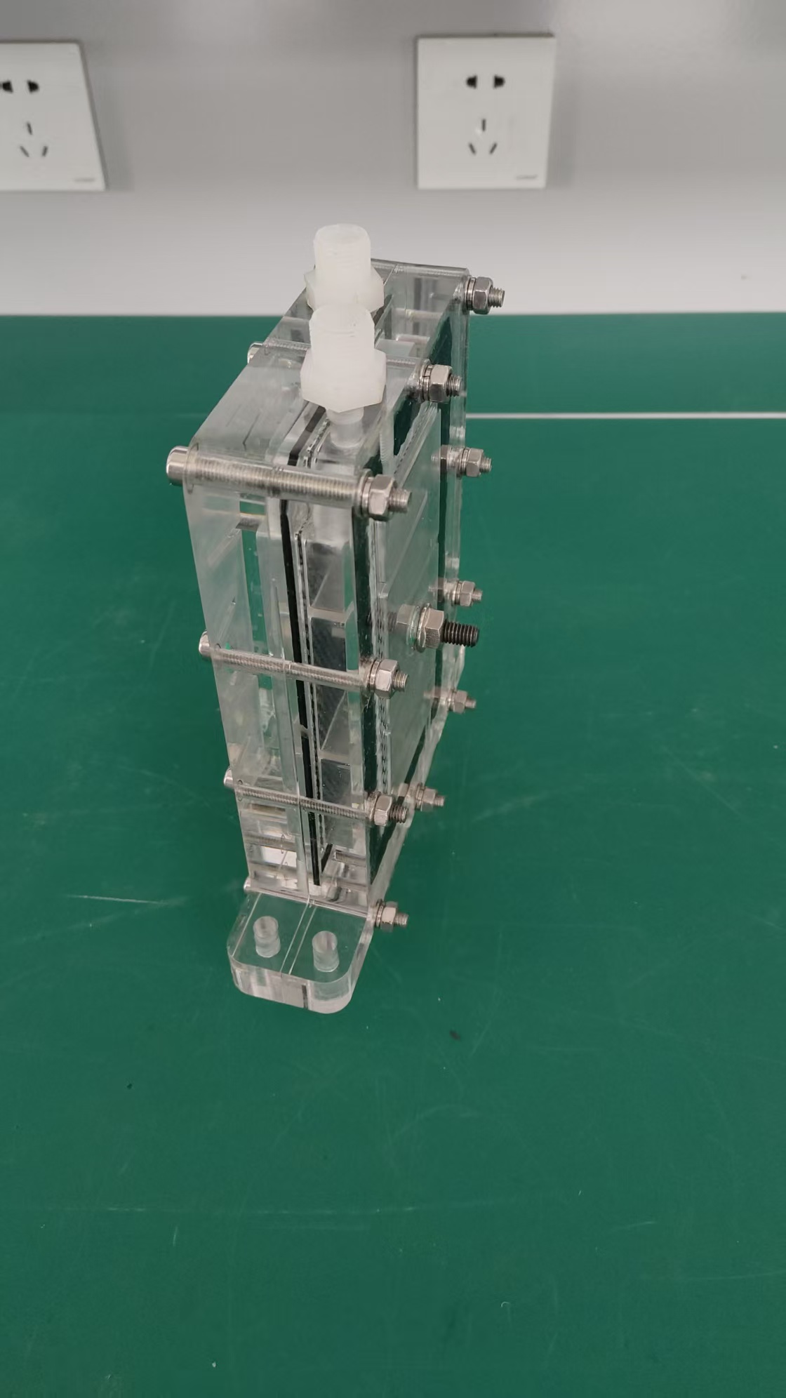 Electrolizador de diafragma