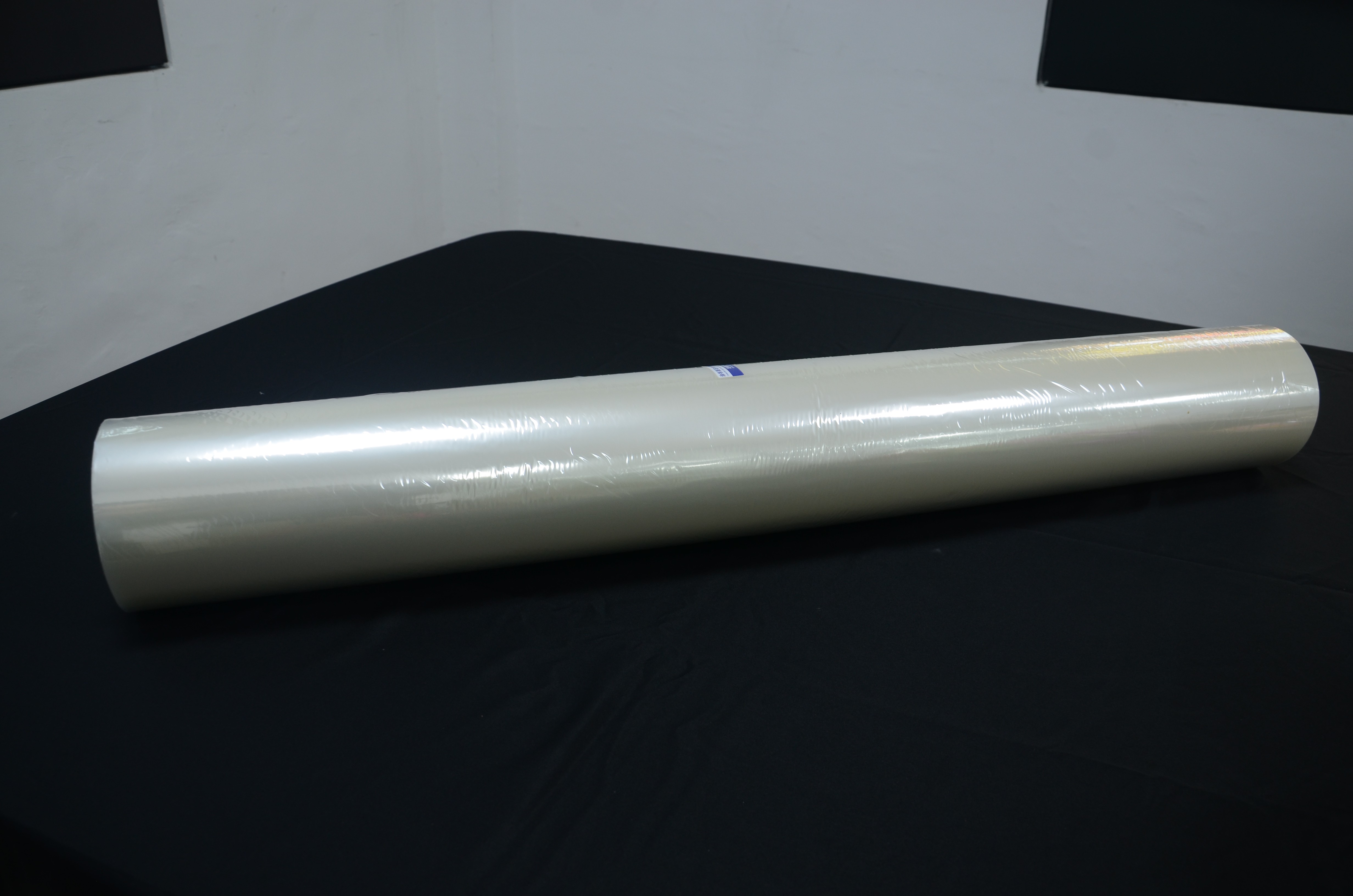 High-temperature food alumina PET cling film