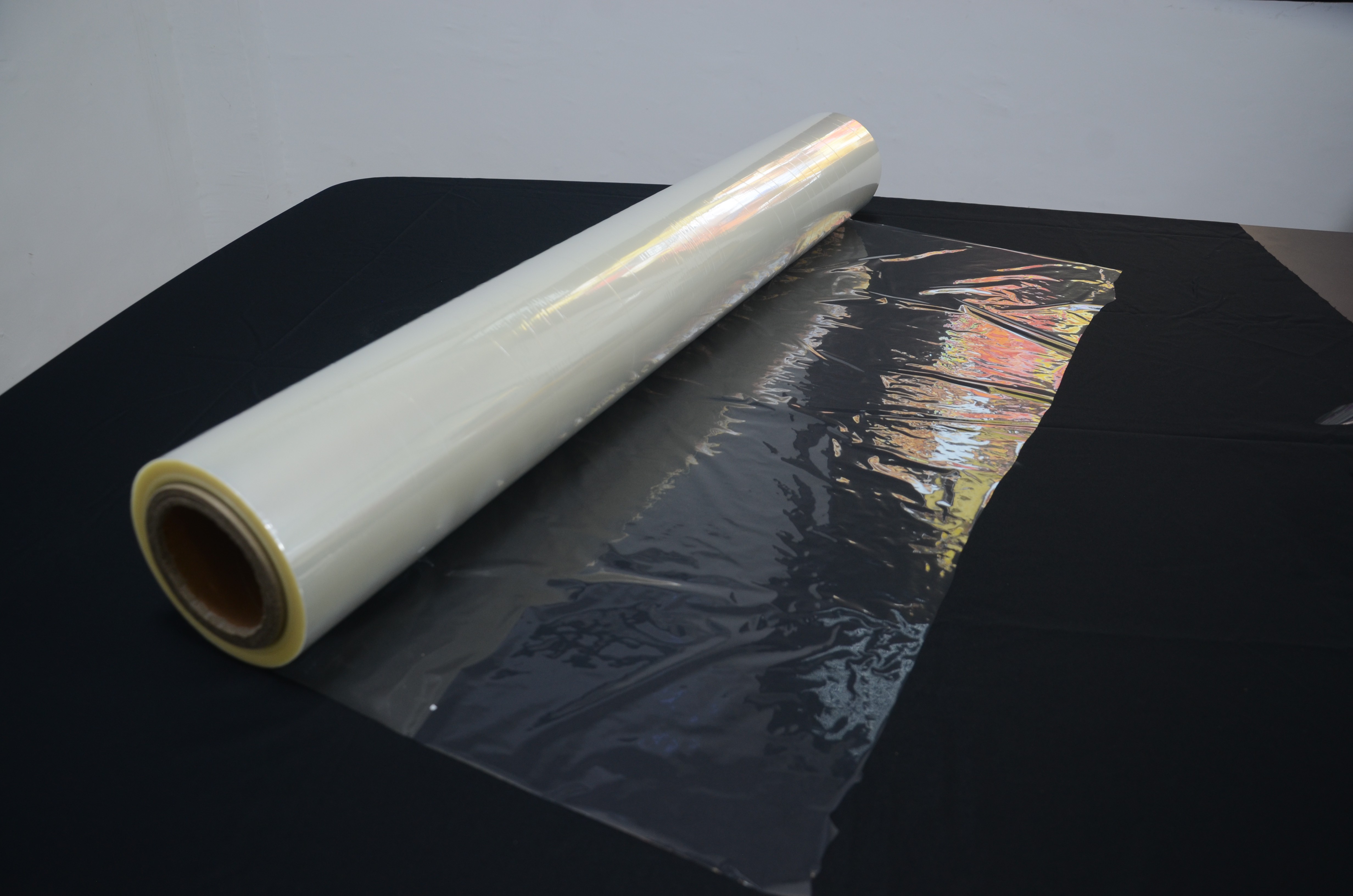 High-temperature food alumina PET cling film
