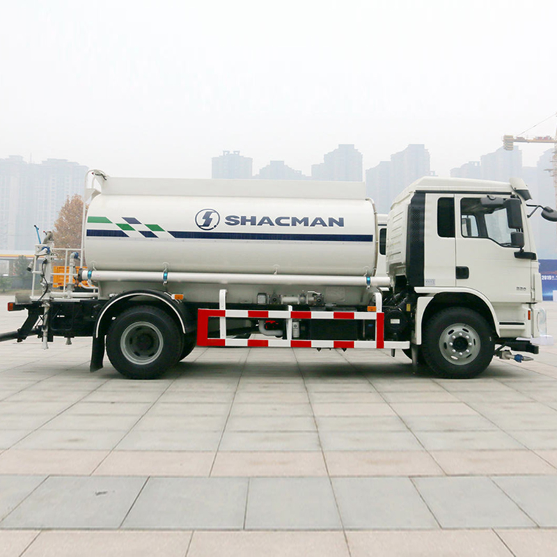 شاحنة رش المياه الثقيلة Shanqi Automobile Delong L3000 بقوة 220 حصان ودفع 4×2