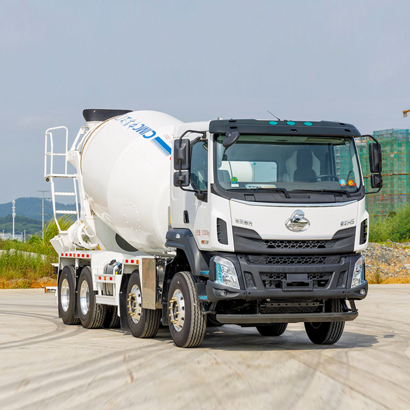 شاحنة خلط الخرسانة Chenglong H5 من Dongfeng Liuzhou Motor