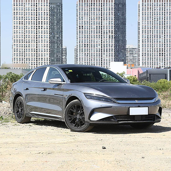 BYD Han مركبة كهربائية هجينة قابلة للشحن من الفئة المتوسطة إلى الكبيرة