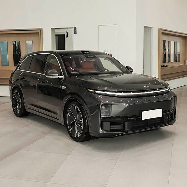 لي أوتو L7، سيارة SUV كهربائية ممتدة المدى متوسطة إلى كبيرة الحجم، موديل 2025 Max