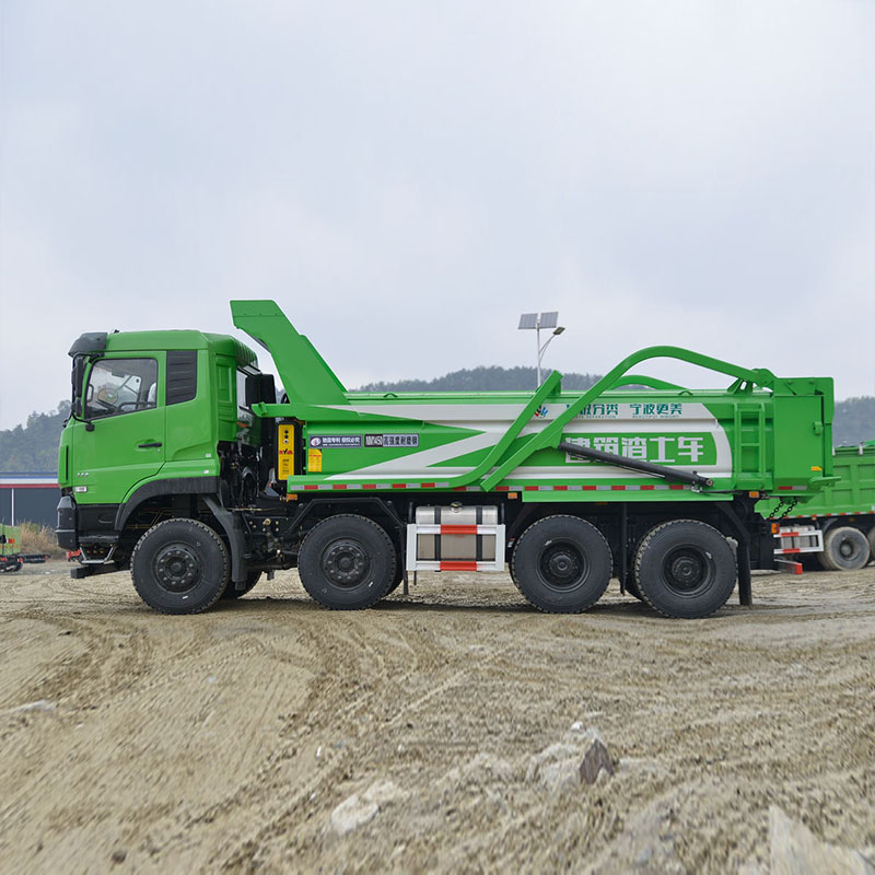 شاحنة DONGFENG KC الثقيلة، 350 حصان، دفع 8×4، قلاب/شاحنة تفريغ بطول 6 م