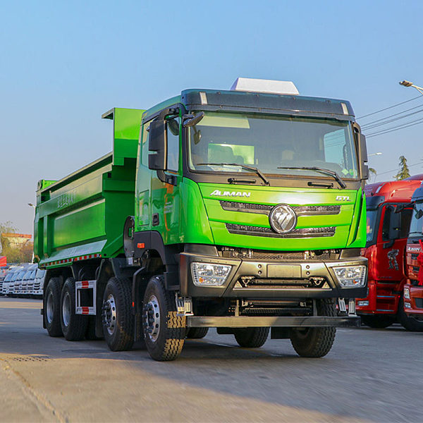فوتون أومان GTL، 440 حصان، دفع 8×4، شاحنة قلابة LNG بطول 5.4 م
