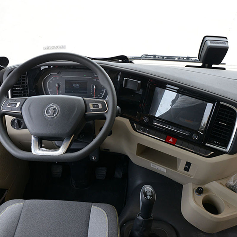 شاحنة جرار SHACMAN X5000 الثقيلة بقوة 460 حصان ونظام دفع 6×4