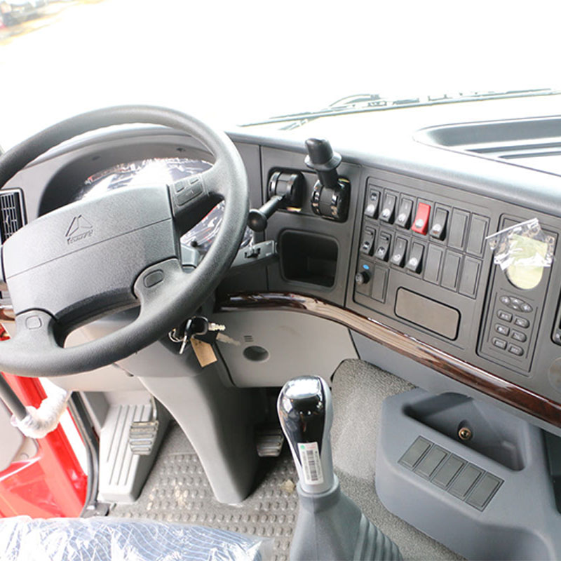 SINOTRUK HOWO 7 بقوة 380 حصانًا ودفع 6×4 و16 سرعة، شاحنة جرار