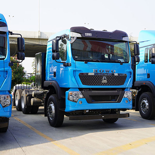 وحدة جرار كهربائية بالكامل SINOTRUK HOWO TX EV بدفع 6x4، CATL 400kWh
