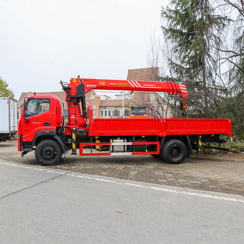 شاحنة مزودة برافعة FOTON ROWOR King Kong ES7 بقدرة 220 حصان ودفع 4×2