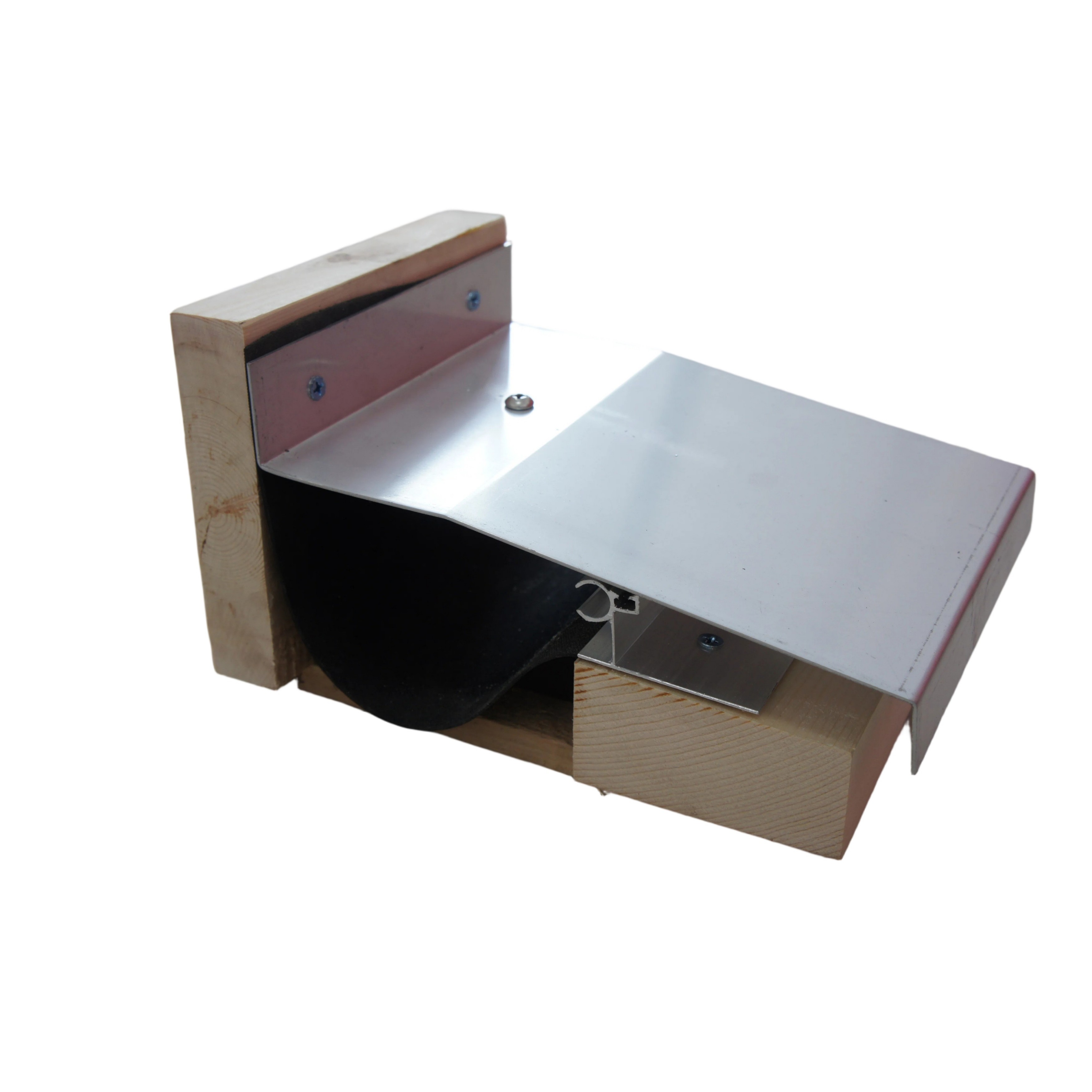 Roof aluminum alloy expansion joint