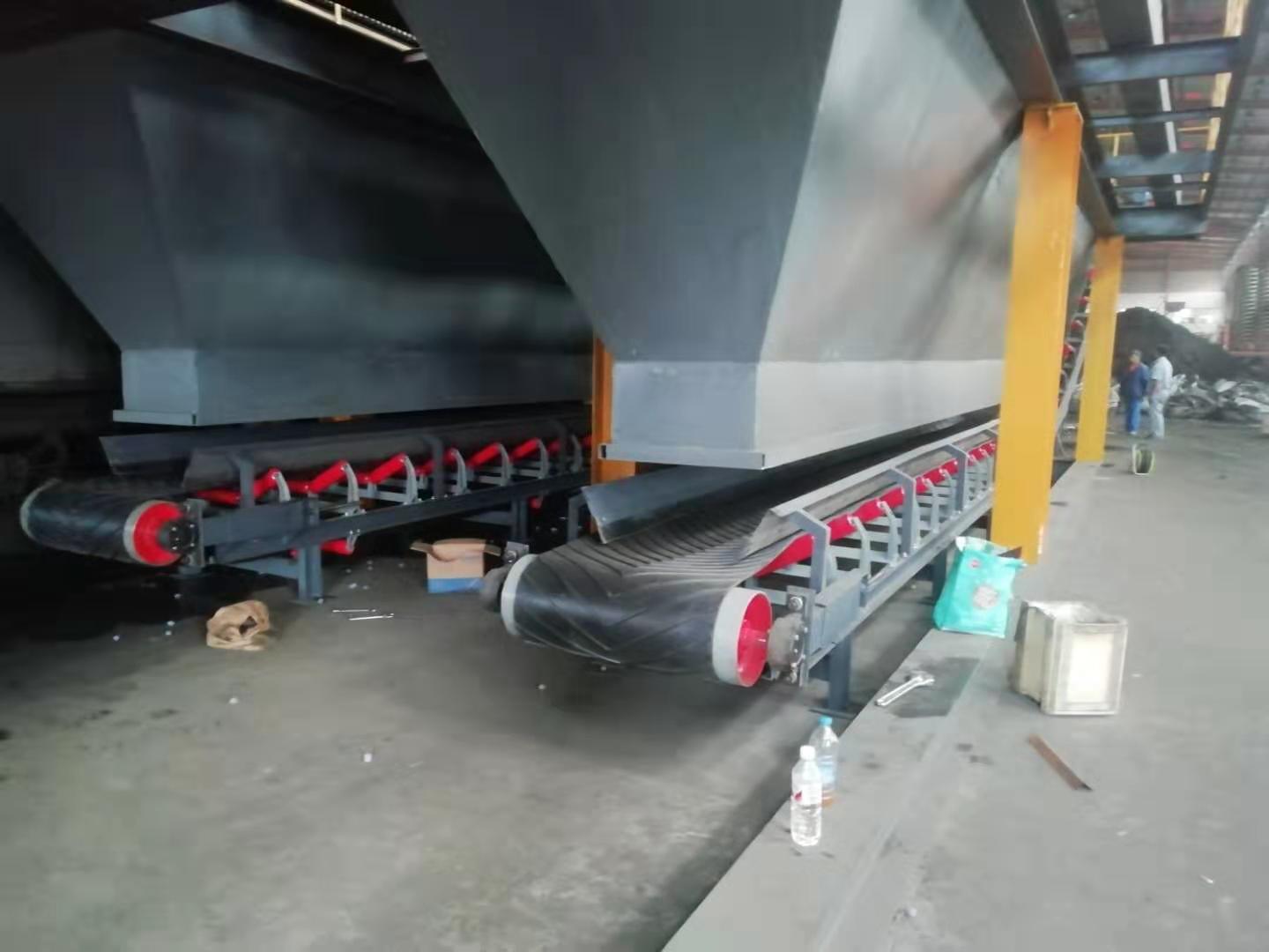 External conveyor belt