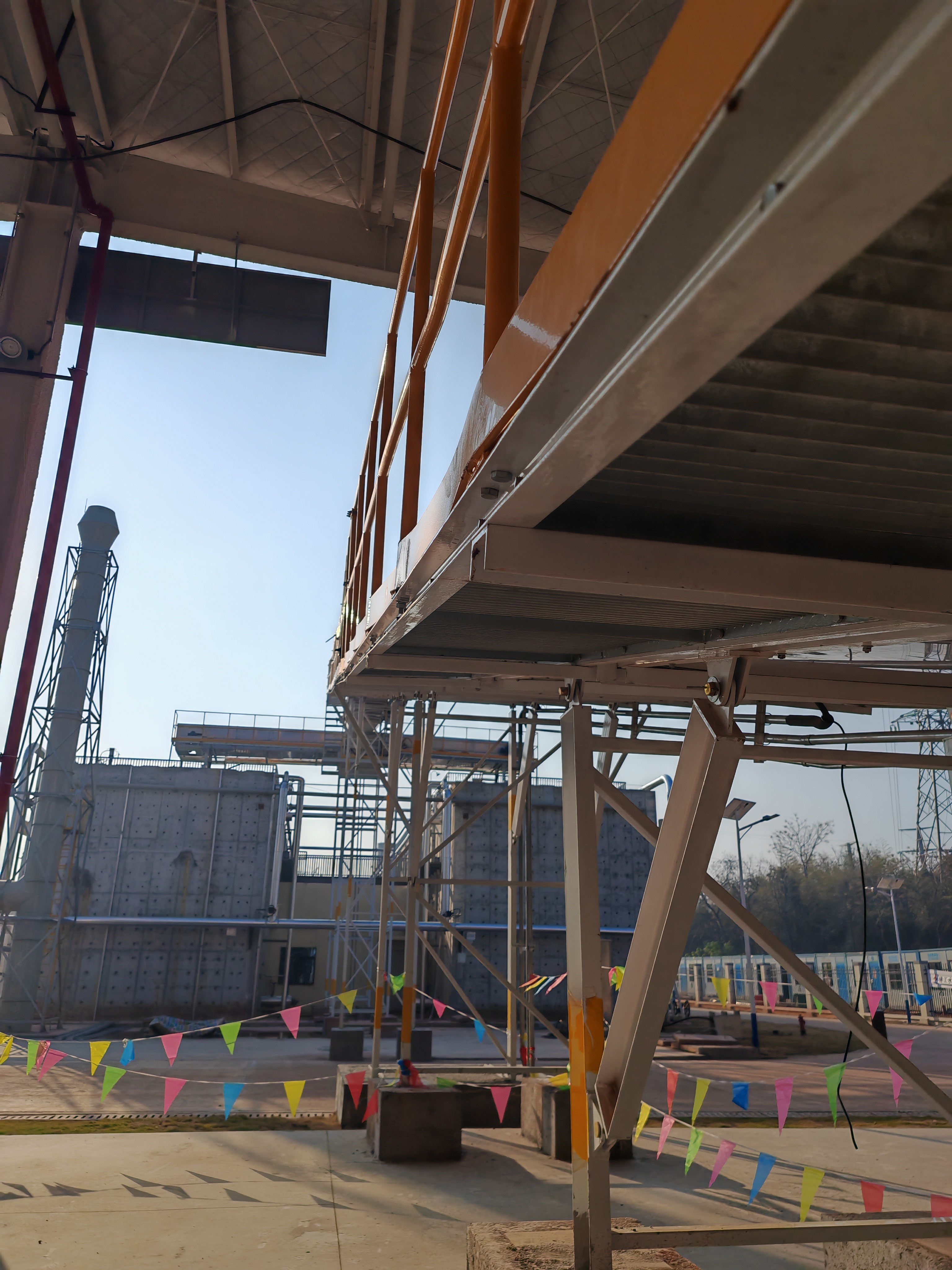 Offshore conveyor belt machine truss structure