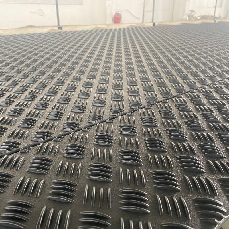 PE Ground Mats for Temporary Access Roads
