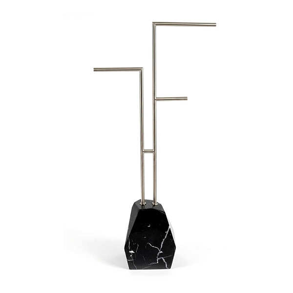 Towel rack