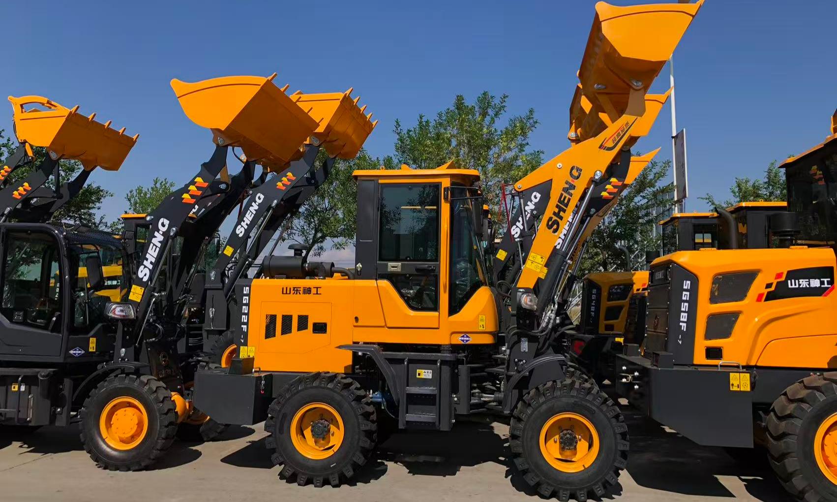 Loose Wheels Are Dangerous: 4 Checks to Ensure Secure Loader Tires