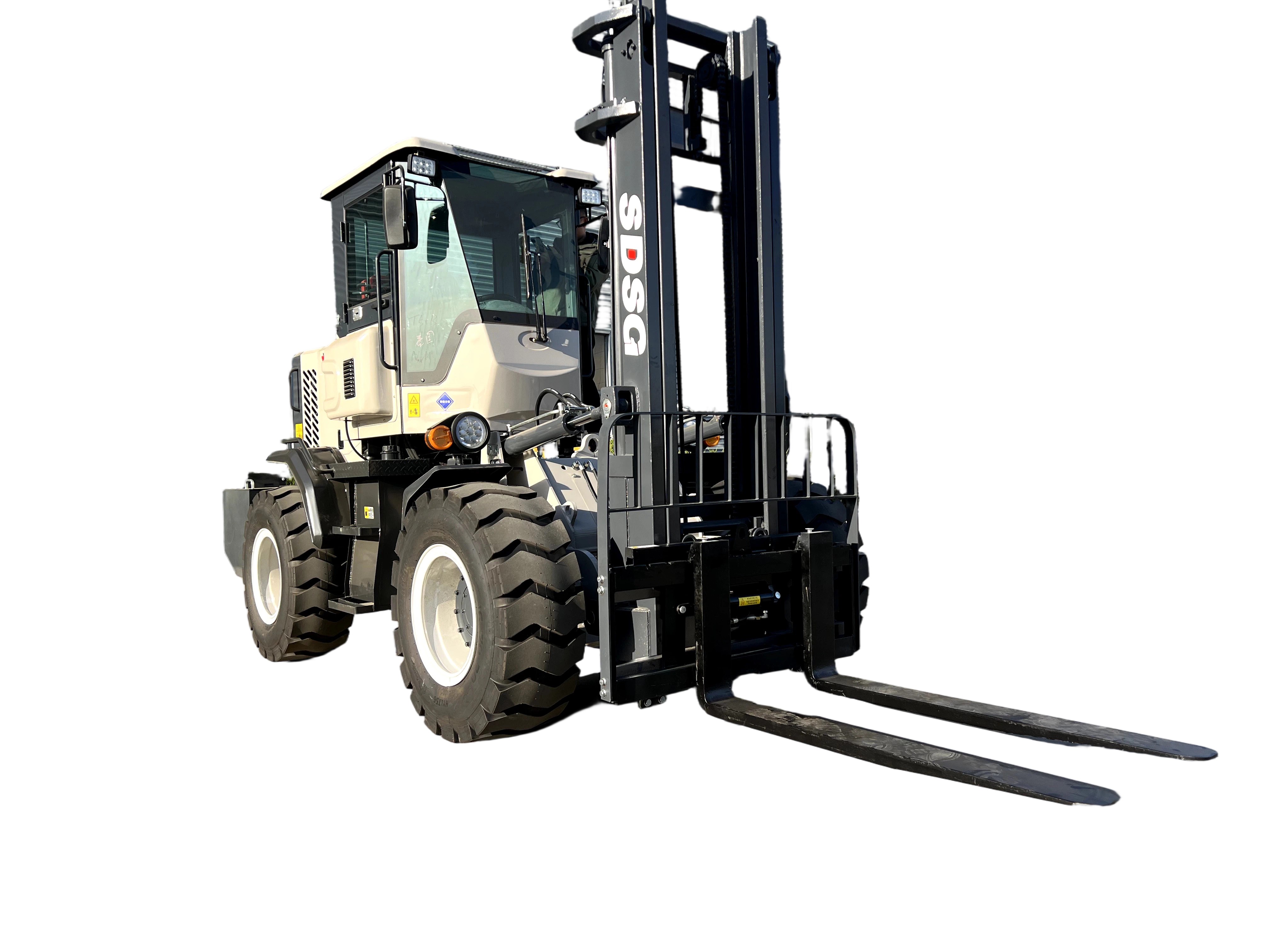 SDSG T50B Rough-Terrain Forklift