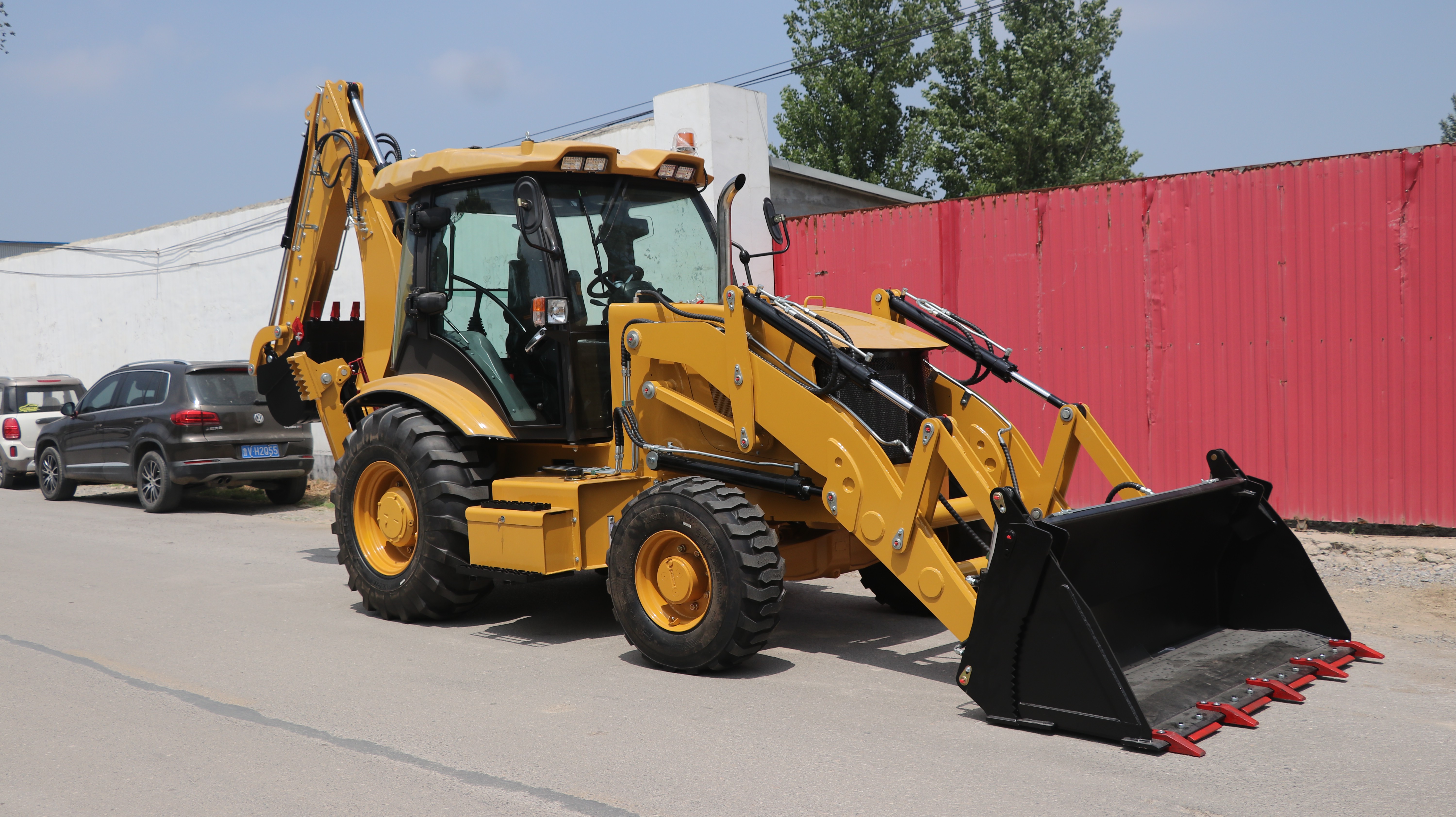 SDSG FC-388Y Backhoe Loader