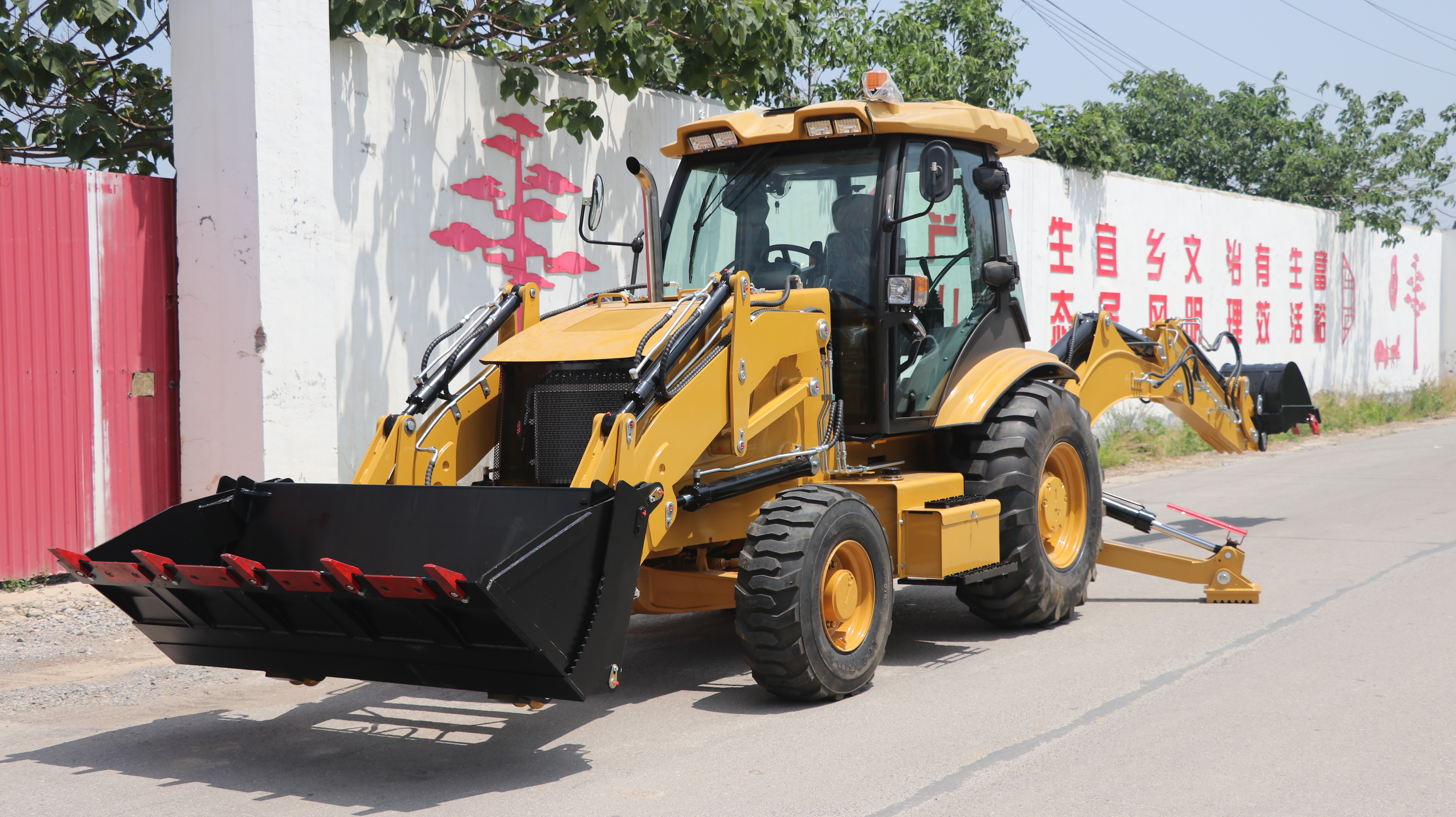SDSG FC-388Y Backhoe Loader