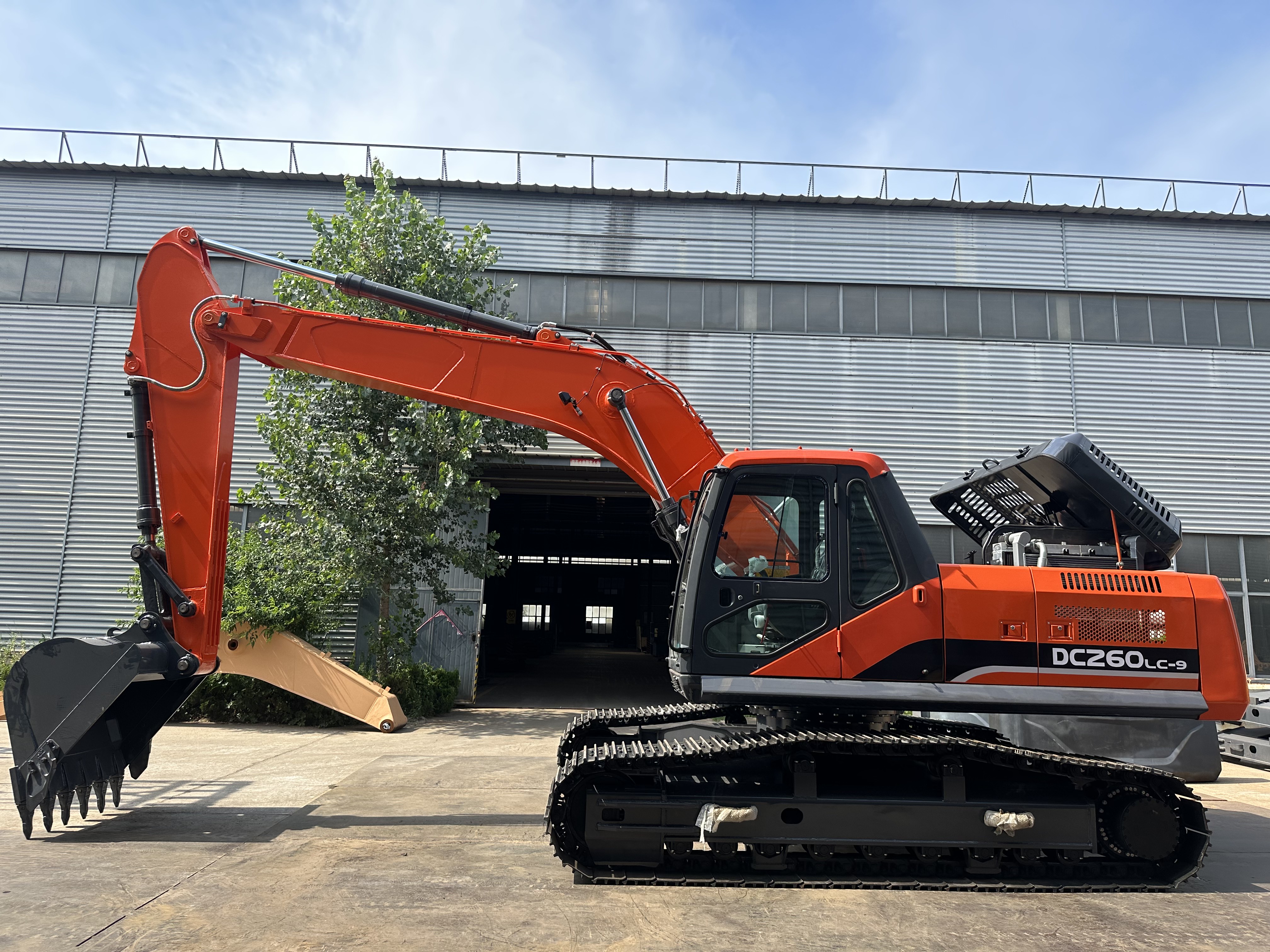 SDSG DC260 Crawler Excavator