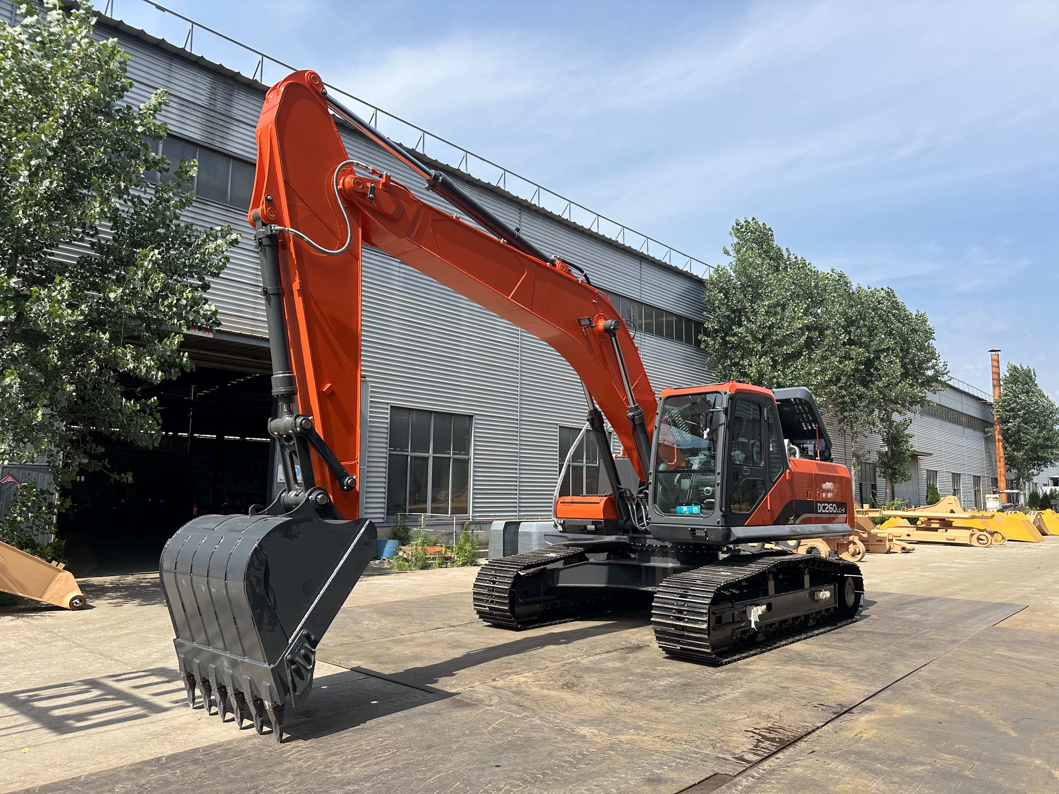 SDSG DC260 Crawler Excavator
