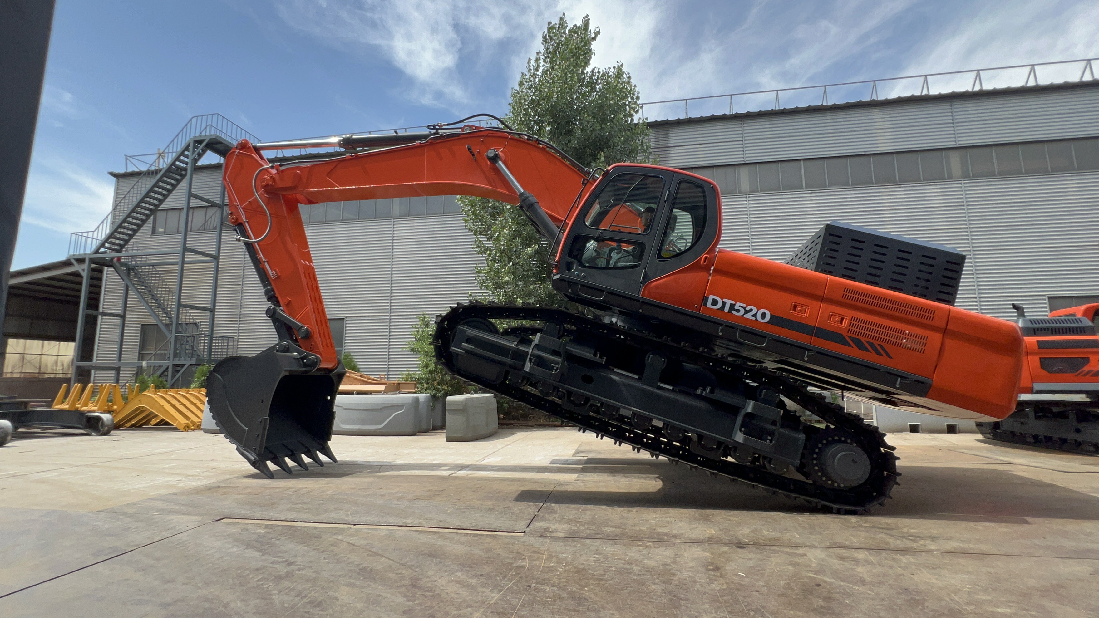 SDSG DC520 Crawler Excavator