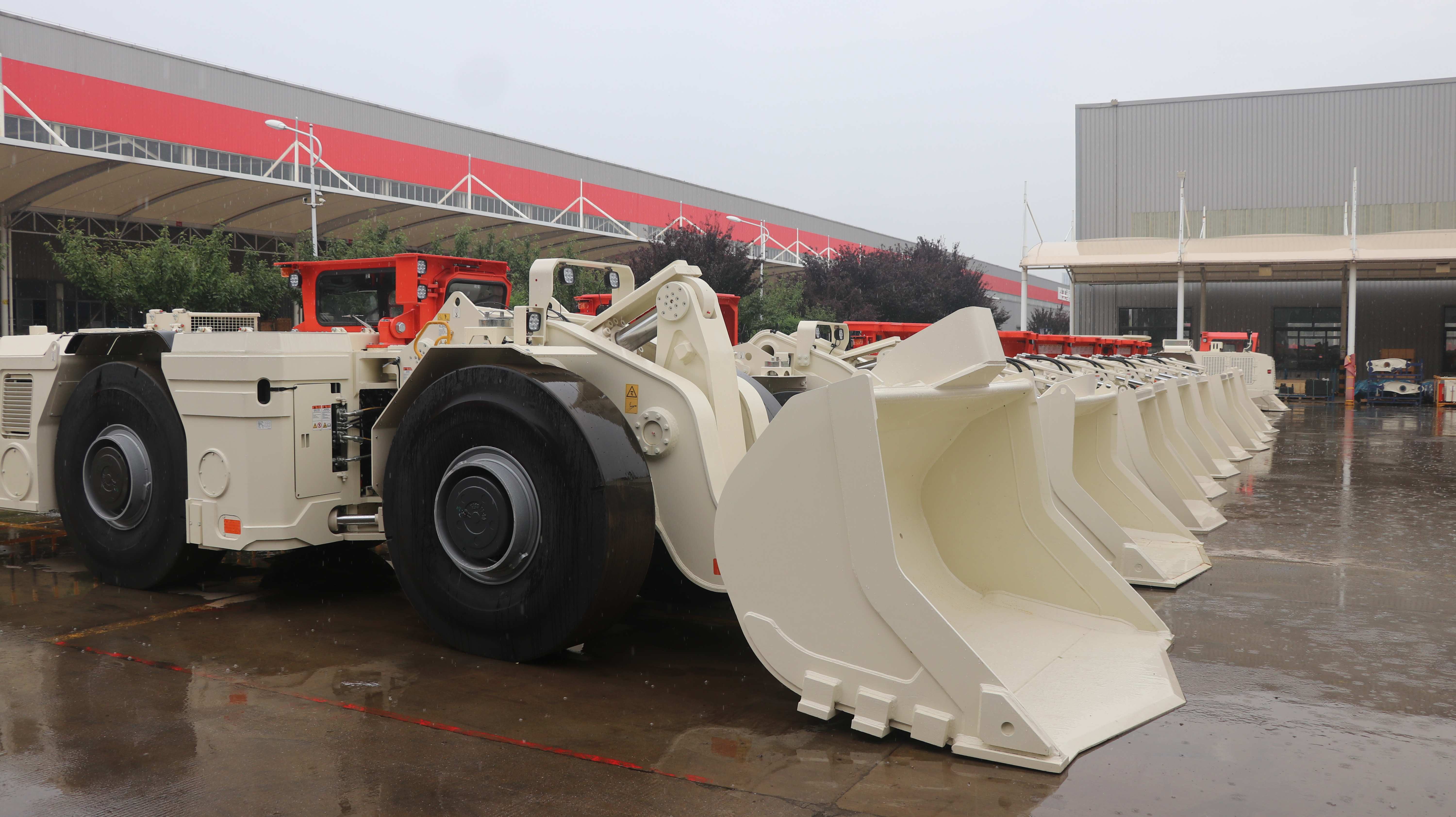 UL70 Load-Haul-Dump Machine