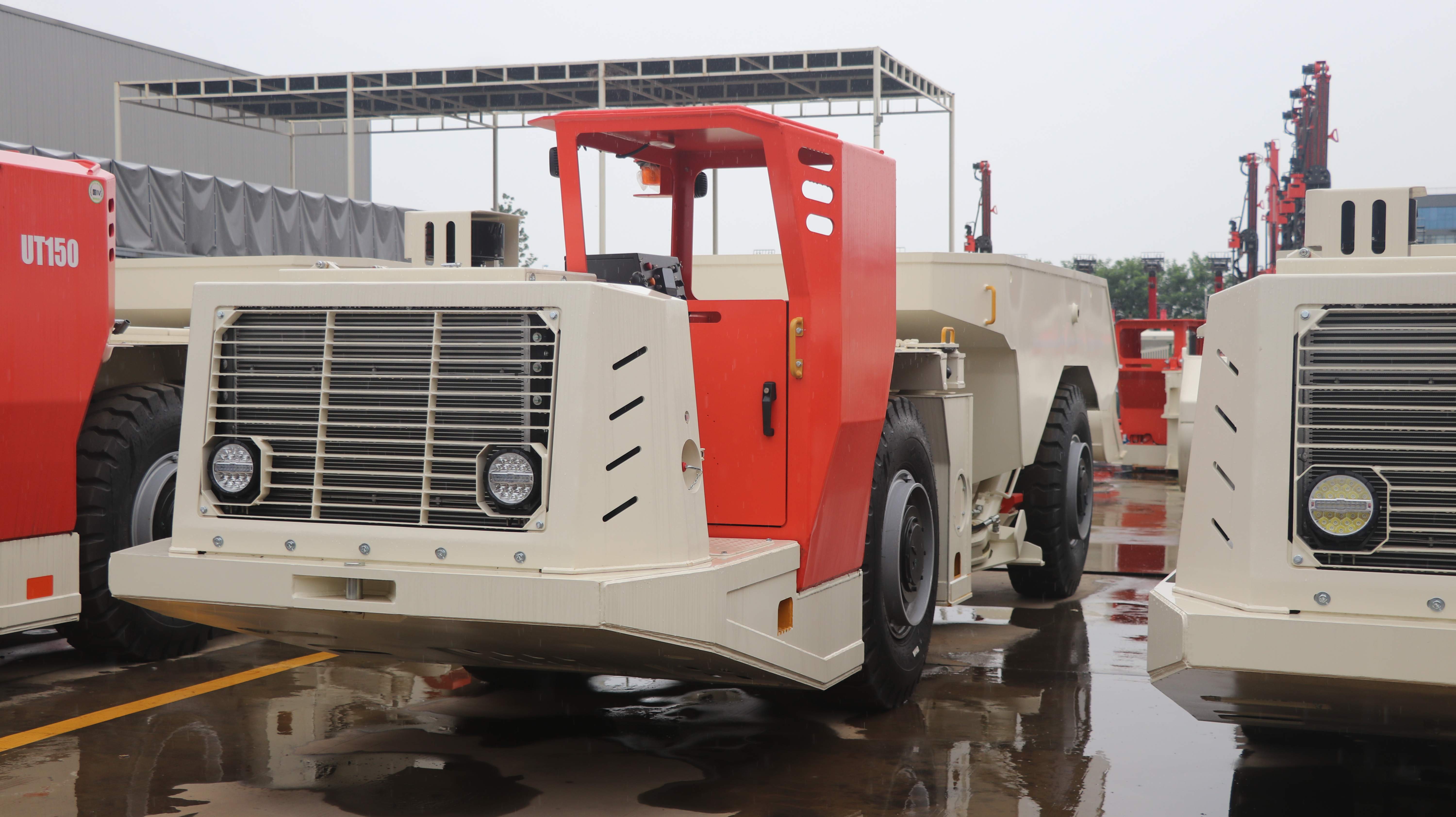 UT150 Underground Internal Combustion Ore Haulage Truck
