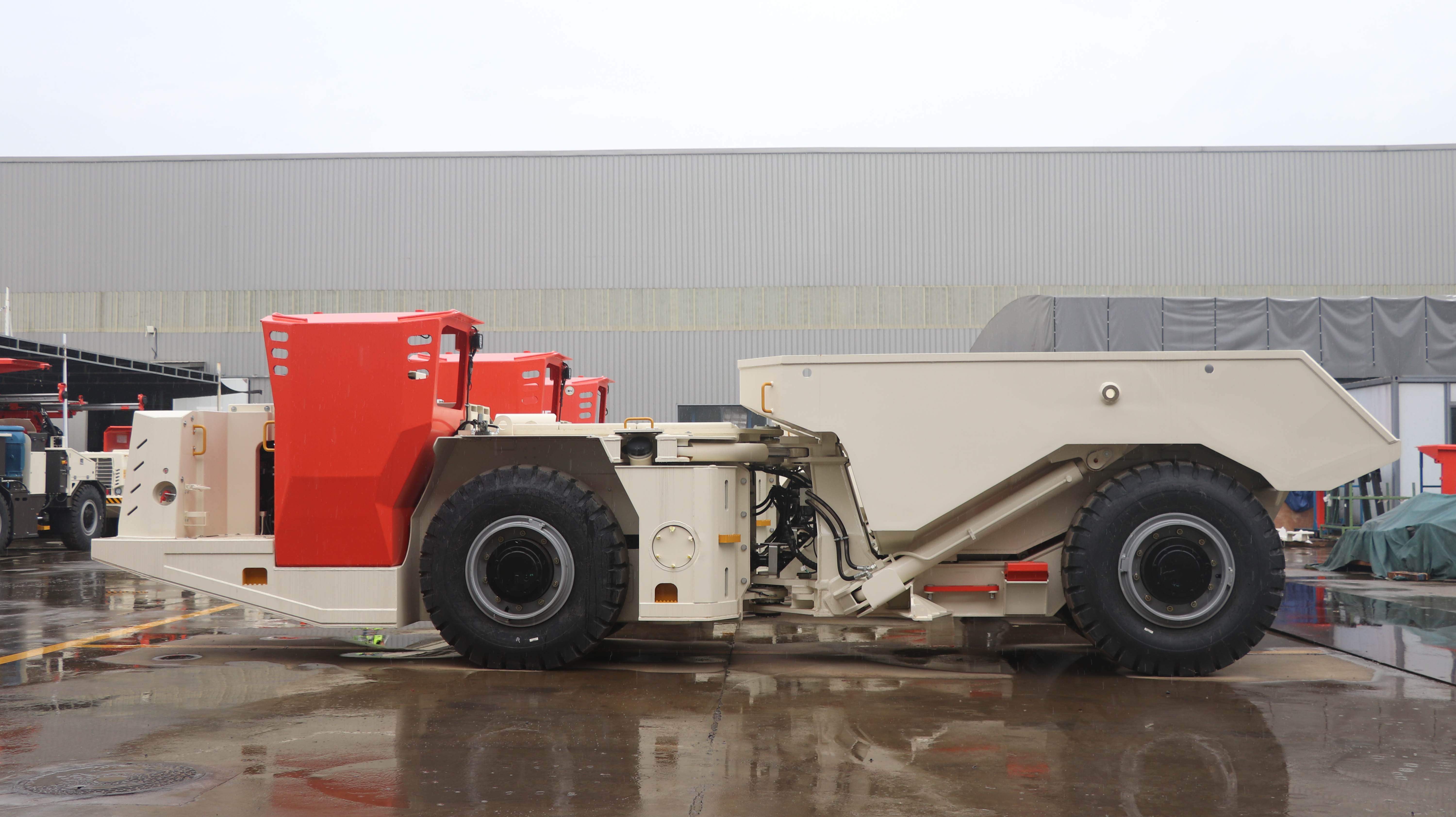 UT150 Underground Internal Combustion Ore Haulage Truck