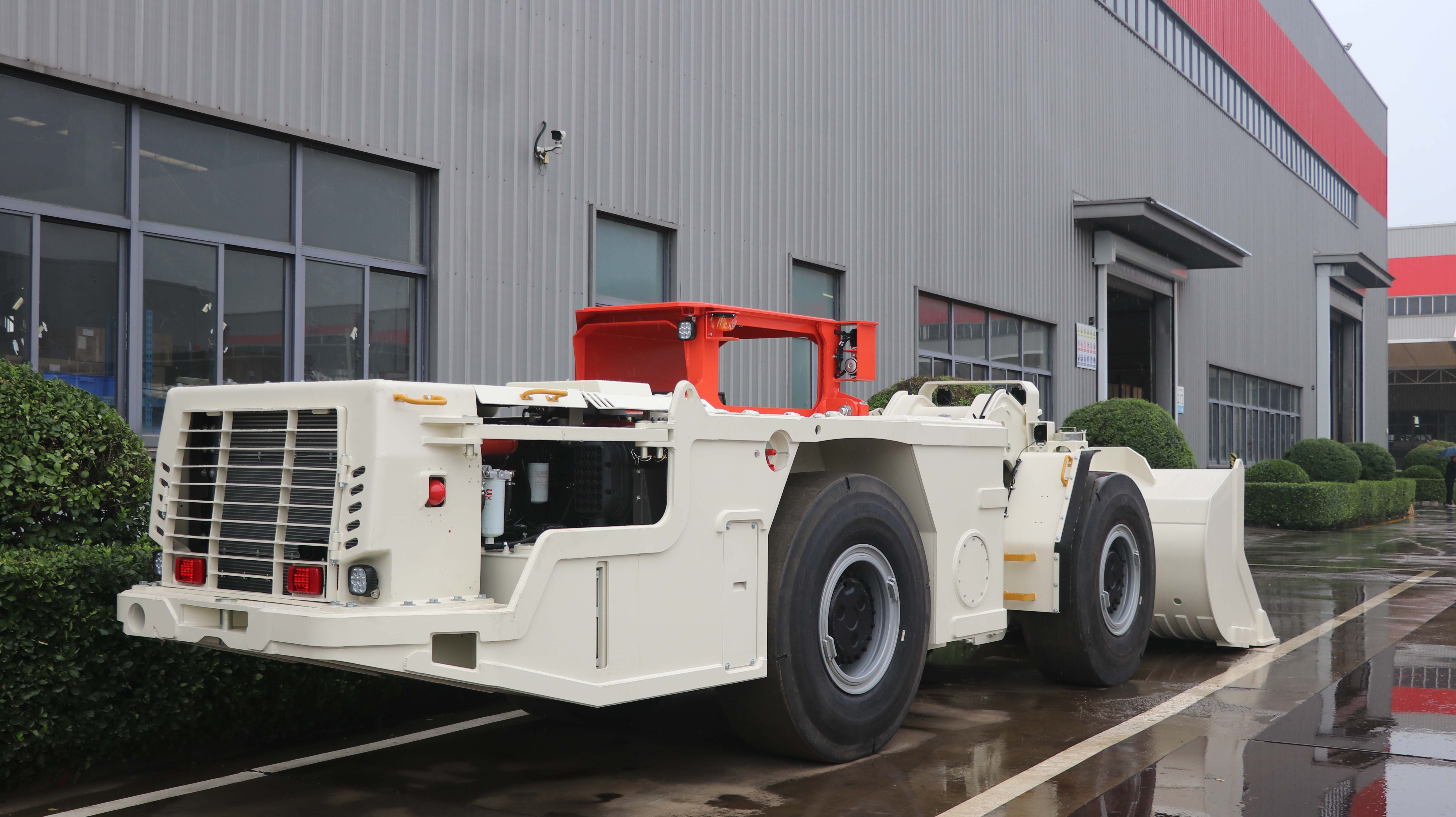 LHD Loader UL50
