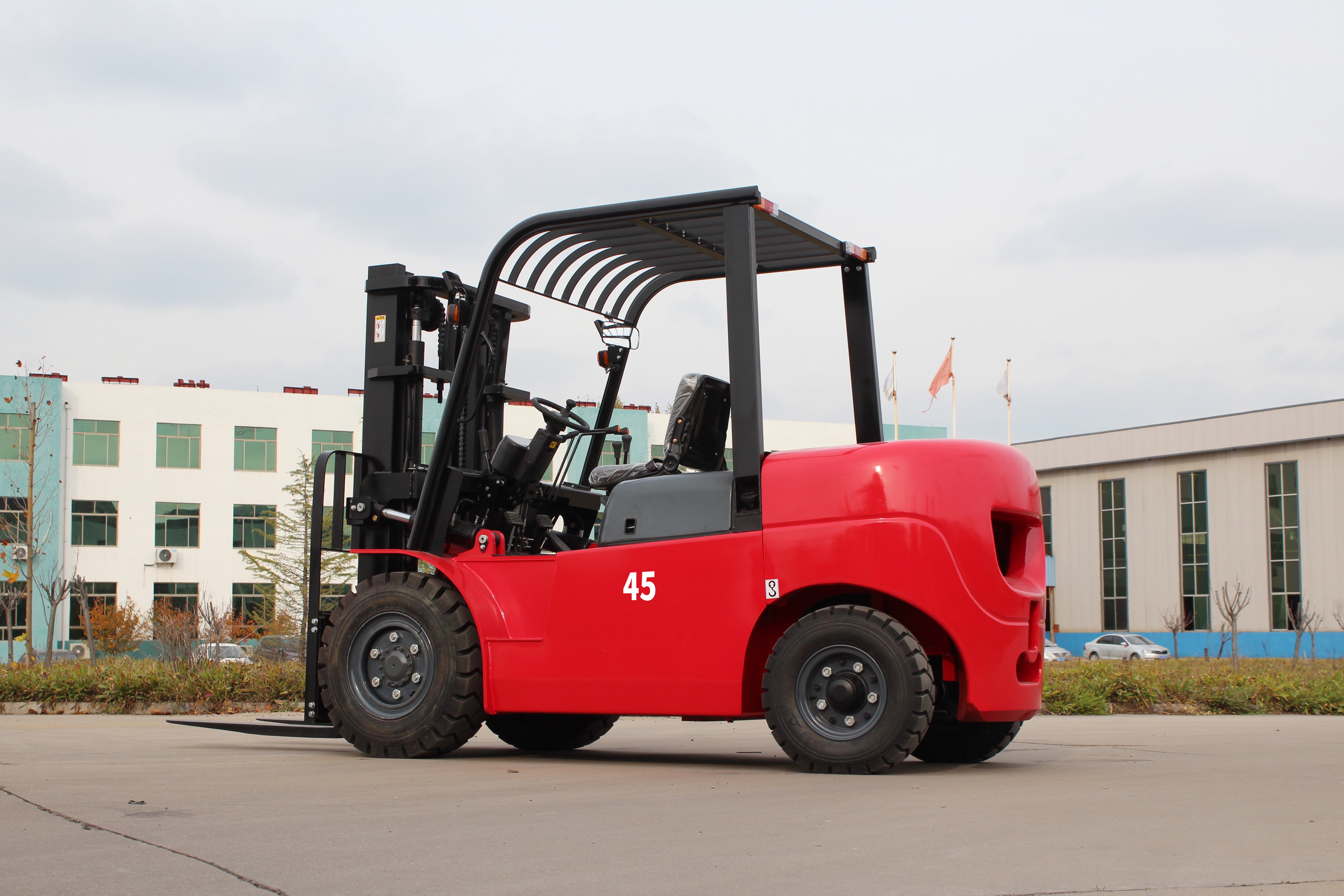 4.5-Ton Diesel Forklift