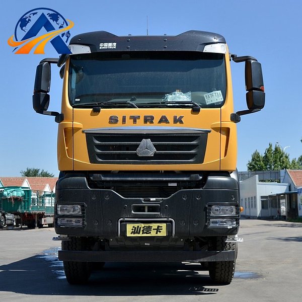شاحنة قلابة Sinotruk Sitrak G7W 400HP 8x4 بطول 6.8m