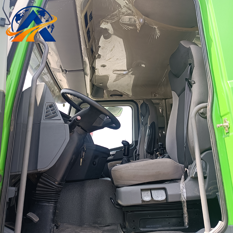 Camion-benne XCMG 430 ch 8x4