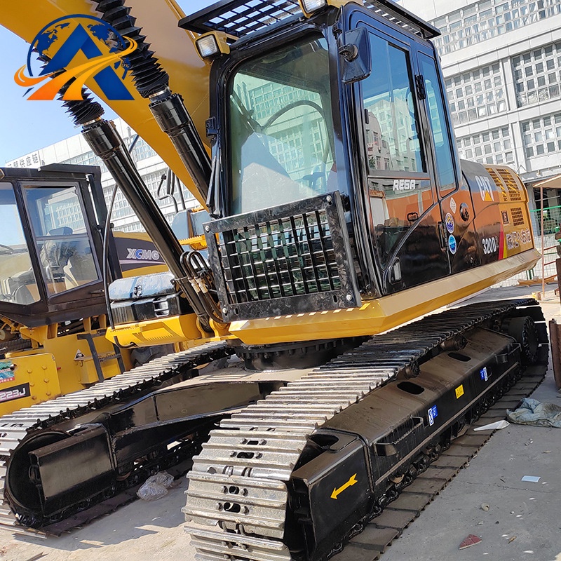 حفارة مجنزرة Cat 320D