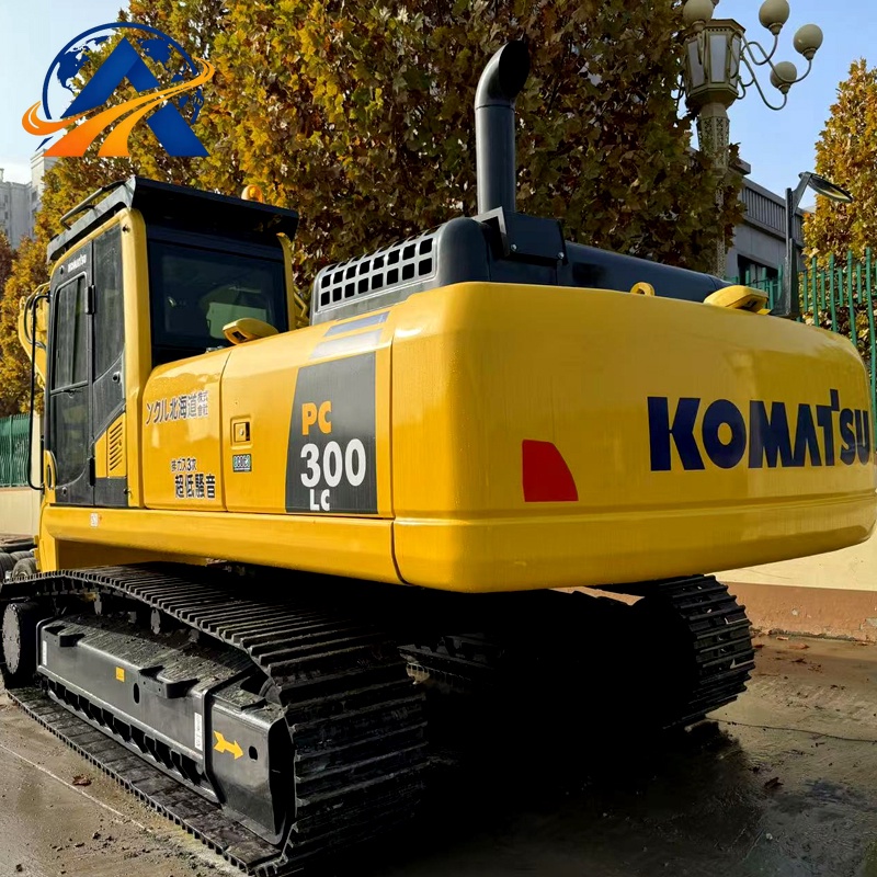 Pelle hydraulique Komatsu PC300/300LC de 33 tonnes