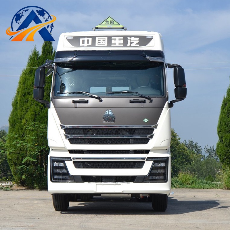شاحنة جرار Howo Sinotruck الثقيلة TH7 6x4 بقوة 460HP