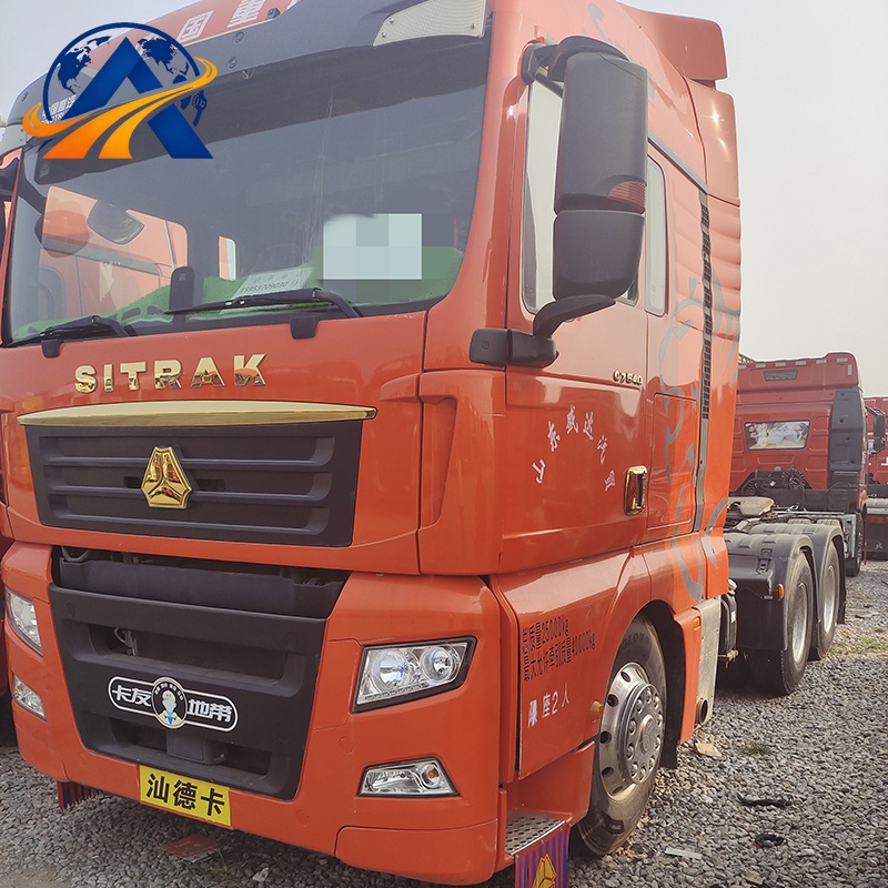 شاحنة جرار Sinotruck Sitrak G7 بقوة 540 حصانًا و6 عجلات